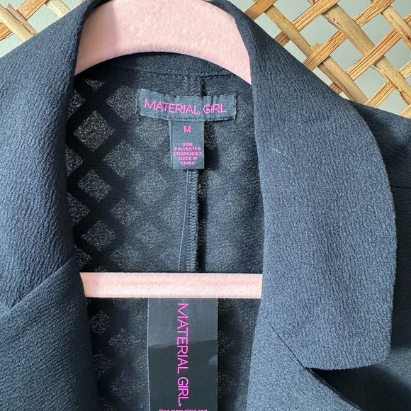 Material Girl Vest - Picture 5 of 11